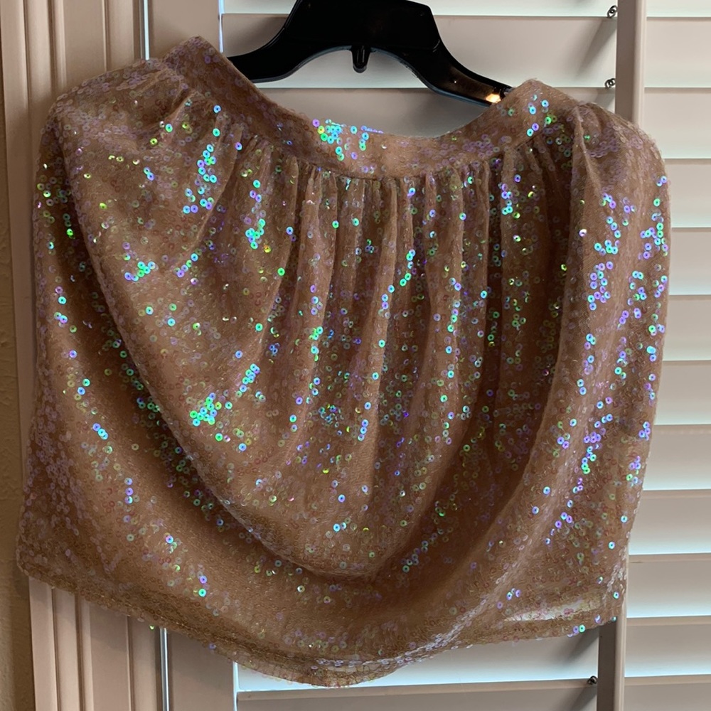 Brand new women’s sequined skirt.